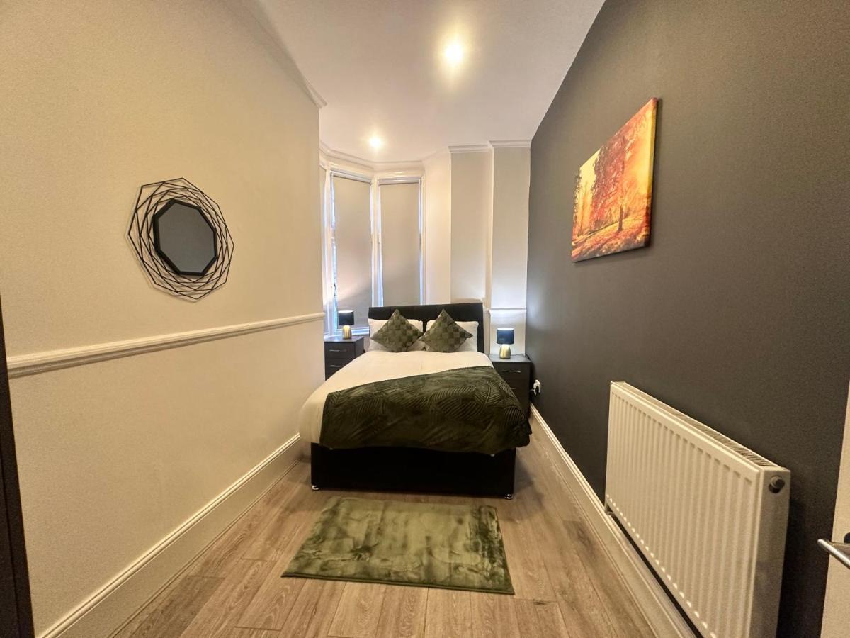 Kensington High Street Apartment Лондон Экстерьер фото